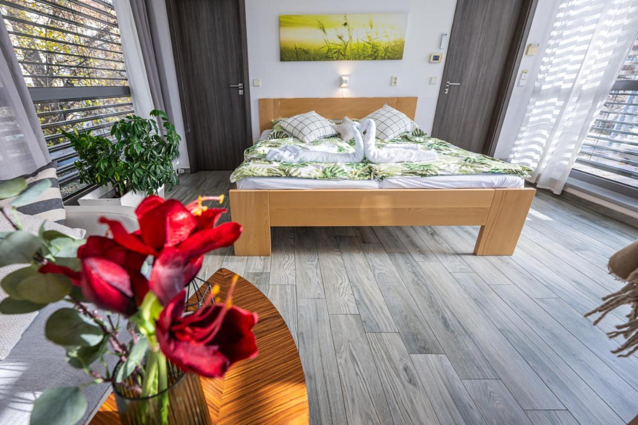 Bed and Breakfast Atelier Lanna à Ceske Budejovice Extérieur photo